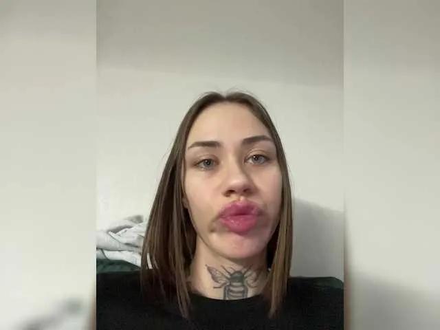 Freechat IRAONIC on BongaCams