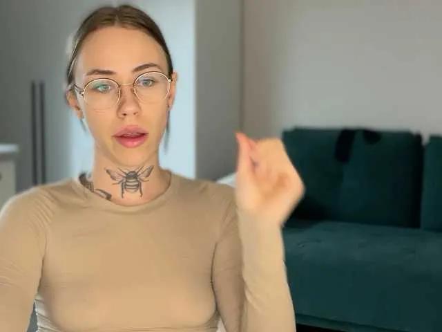 Freechat IRAONIC on BongaCams