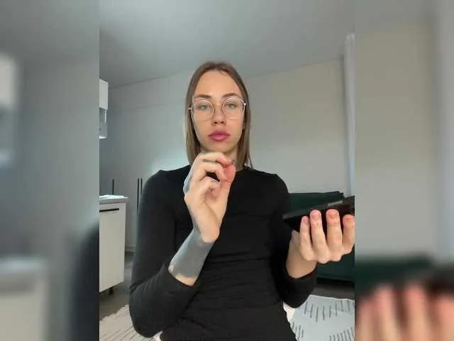 Freechat IRAONIC on BongaCams