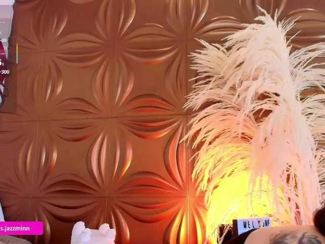 Offline Jazmintorres on BongaCams