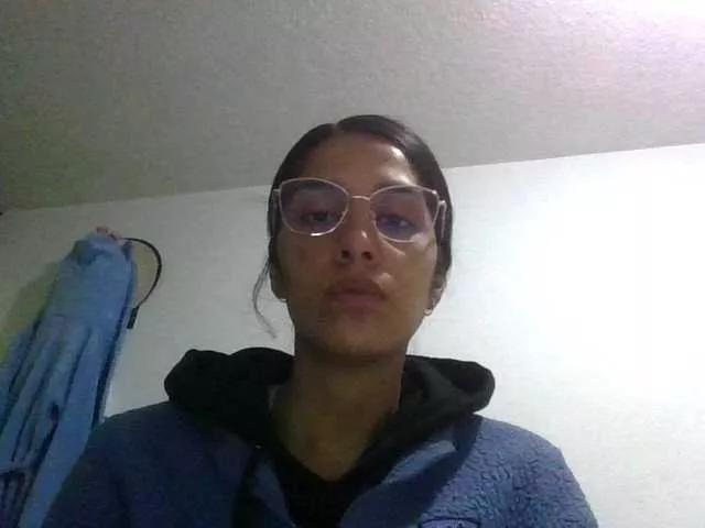 Offline JuanaBrunette on BongaCams