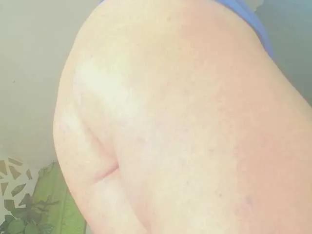 Freechat Kazsandra on BongaCams