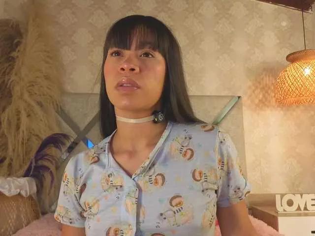 Offline kimhilton- on BongaCams