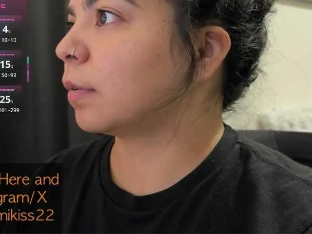 Freechat Kimmiakiss22 on BongaCams