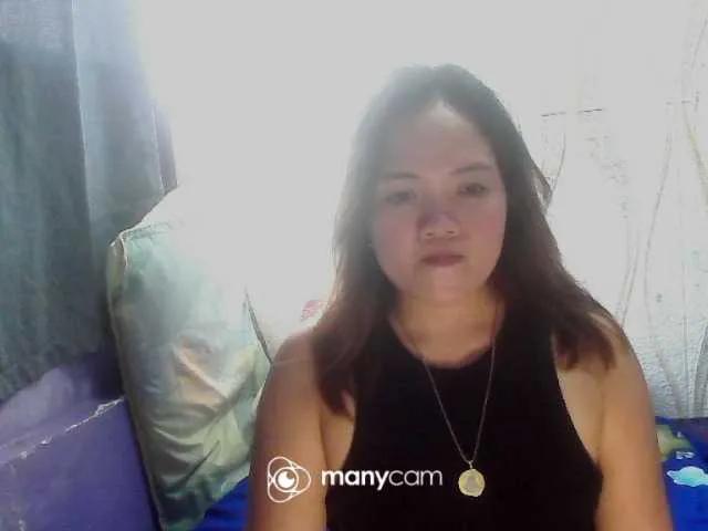 Offline Kristel17 on BongaCams