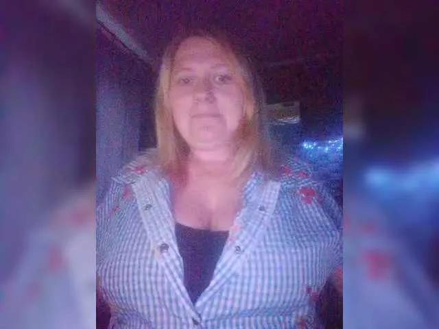 Offline Kristina543210 on BongaCams