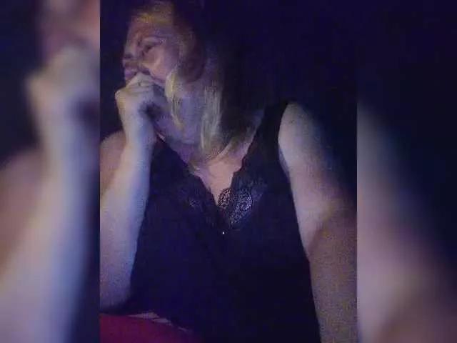 Offline Kristina543210 on BongaCams