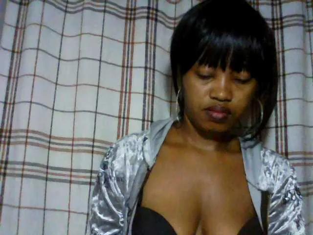 Offline kylie11 on BongaCams