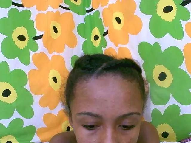 Offline Laminnah on BongaCams