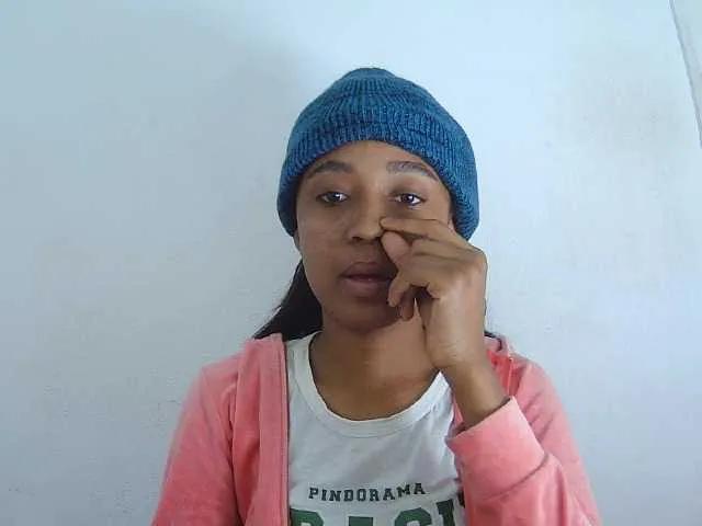 Offline Laminnah on BongaCams