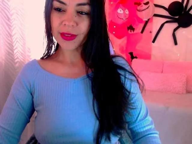 Offline LATINGODDESS69 on BongaCams