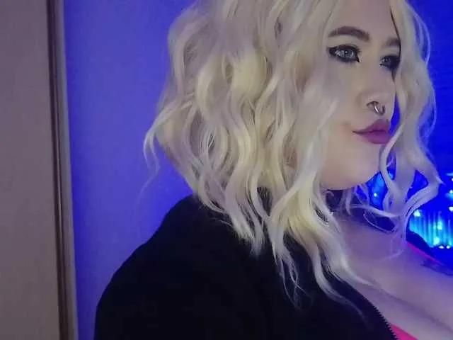 Offline Laura-Wicked on BongaCams