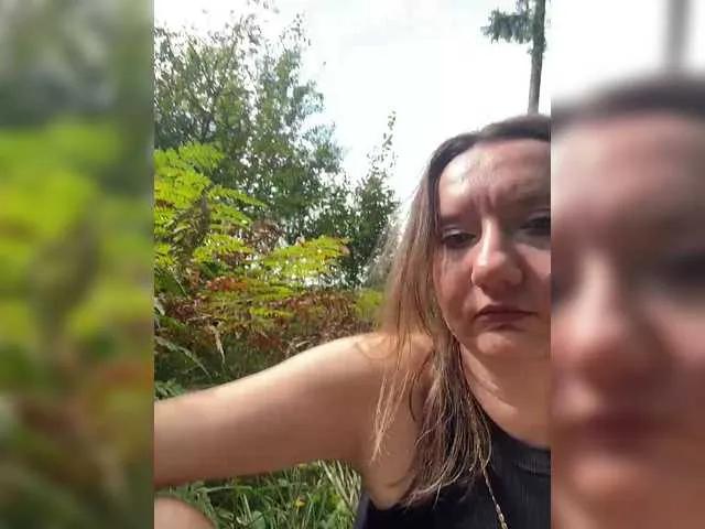 Freechat Ledi1 on BongaCams