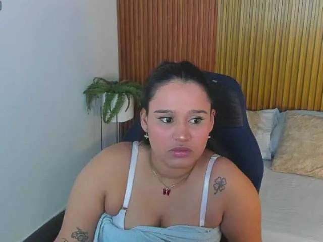 Freechat lia-sexx19 on BongaCams