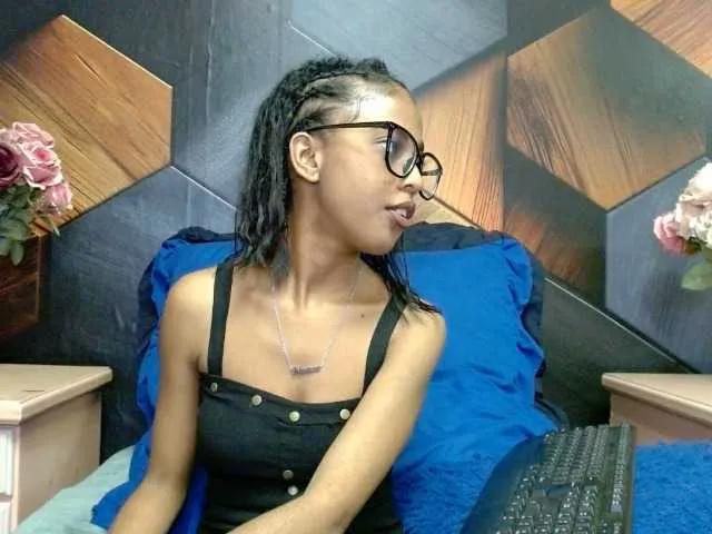 BongaCams LilMisDiva is Freechat LilMisDiva — Seeing man that plays with his dick makes my pussy really wet and also i like when they play with my pussy or ass too.