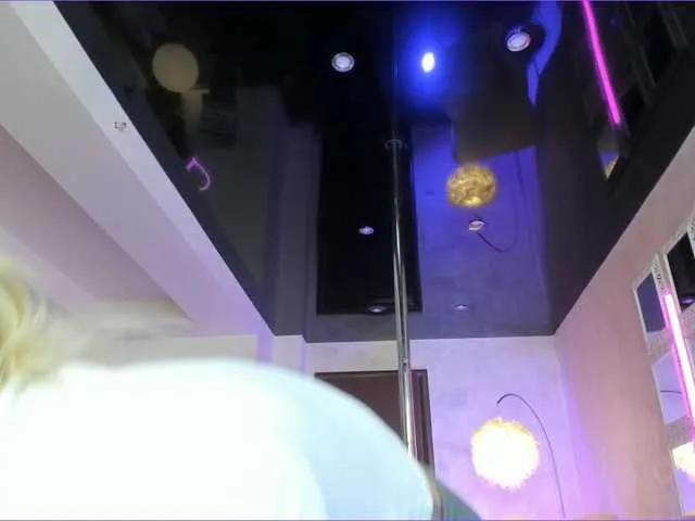 Freechat LisaAkira on BongaCams