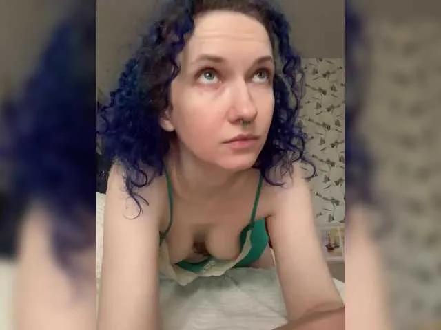 Offline LoveLama on BongaCams