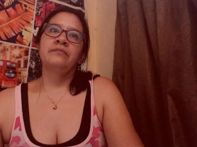 BongaCams lucyLUxxx is Freechat lucyLUxxx — real kings know make a lady happy not talkers