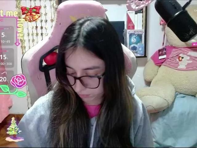 Offline Maggie-Fox on BongaCams