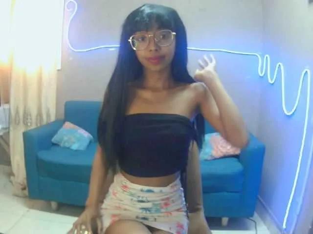 Offline Marinahgrey on BongaCams