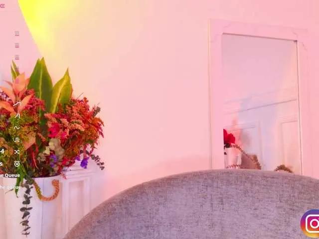 Offline MelyTaylor on BongaCams