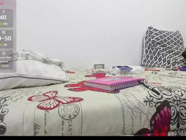 Offline mia1-soman2 on BongaCams