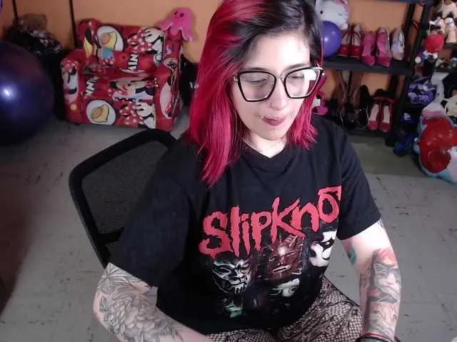 Freechat MiaJhons on BongaCams