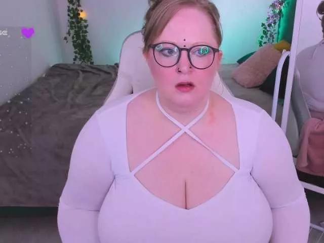 Freechat MilanaSkyingg on BongaCams