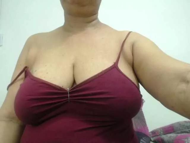 Offline milfpleasure1 on BongaCams