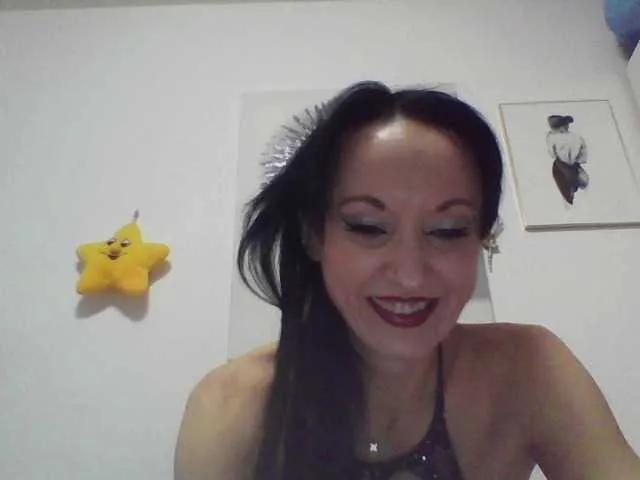 Offline MilfSindy on BongaCams