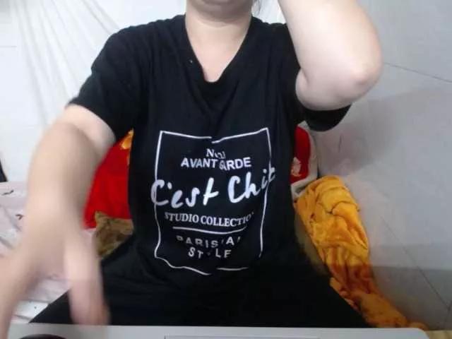 Freechat Min9x on BongaCams