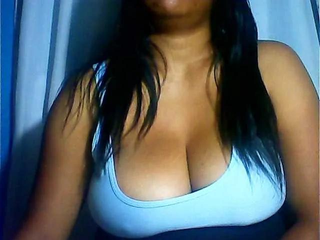 Offline MIRANDAW on BongaCams