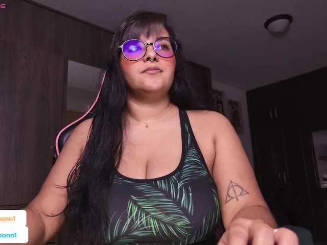 Freechat MissMoonn on BongaCams