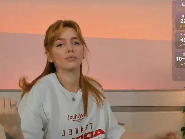 Offline MissRedFox on BongaCams