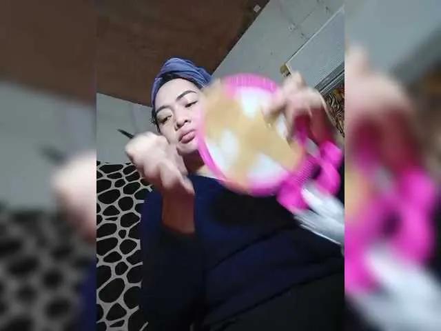 Freechat MoanFormebb on BongaCams