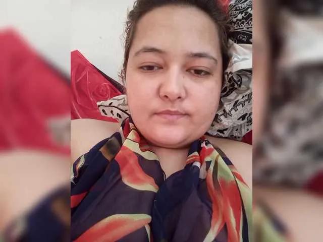 Offline Molly-Janette on BongaCams