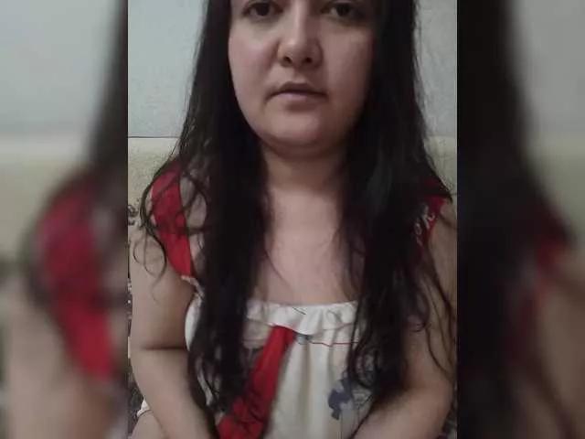 Offline Molly-Janette on BongaCams