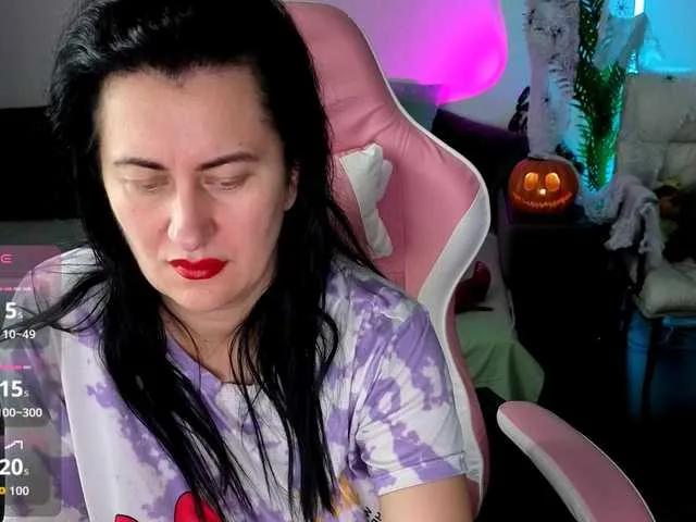 Offline monica-blackk on BongaCams