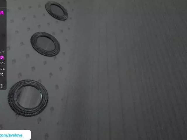 Offline Mussaenda on BongaCams