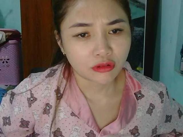 Offline nana7777 on BongaCams