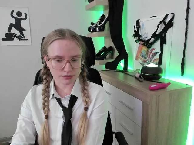 Offline NancyErotic on BongaCams