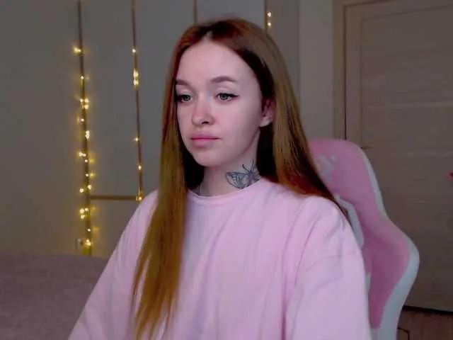 Freechat NaughtyMable on BongaCams