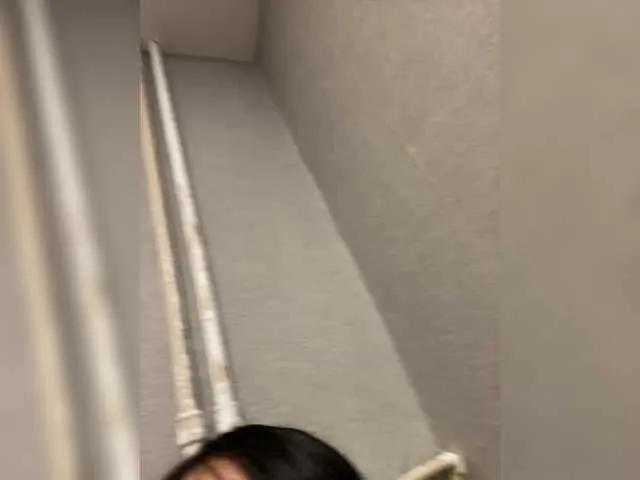 Offline Nosikk on BongaCams