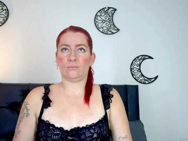 Offline Pamelamk on BongaCams