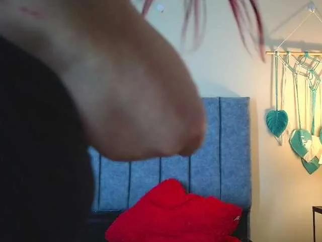 Offline Pamelamk on BongaCams