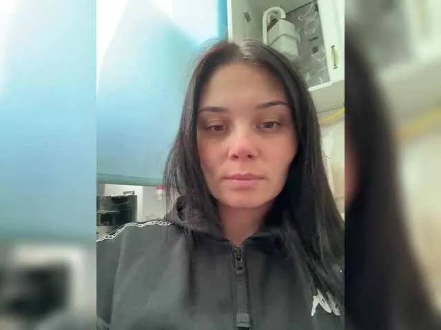 Offline Paratrax on BongaCams