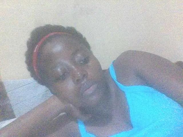 Offline PrettyG on BongaCams