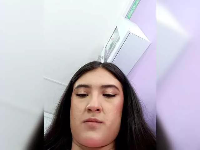 Offline RachelCooper on BongaCams