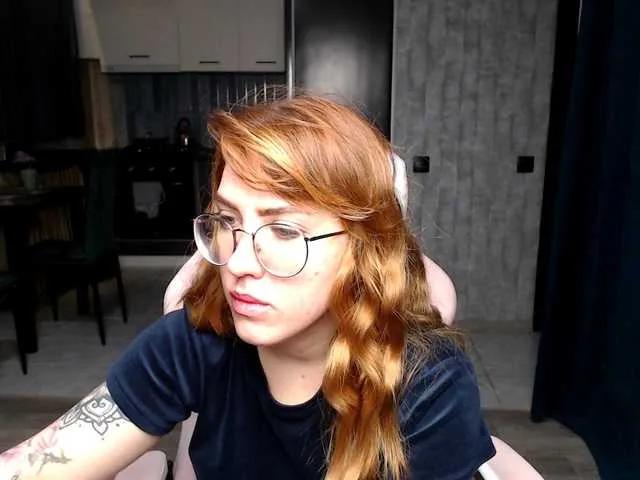 Offline Regimasmile on BongaCams