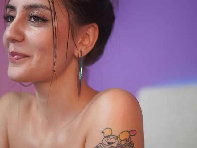 Offline SabrinaHope on BongaCams